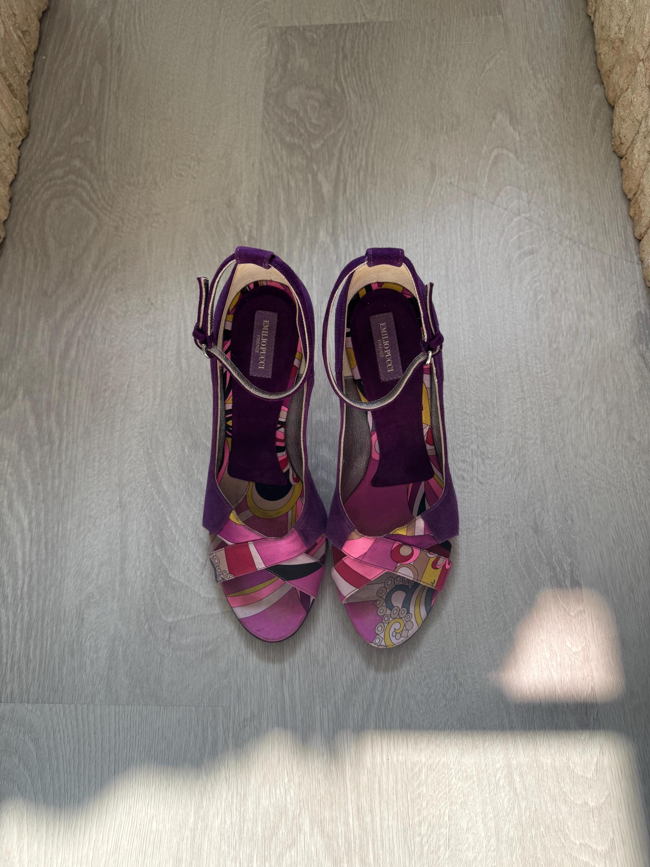 Vintage Emilio Pucci Purple Suede & Signature Print Heels
