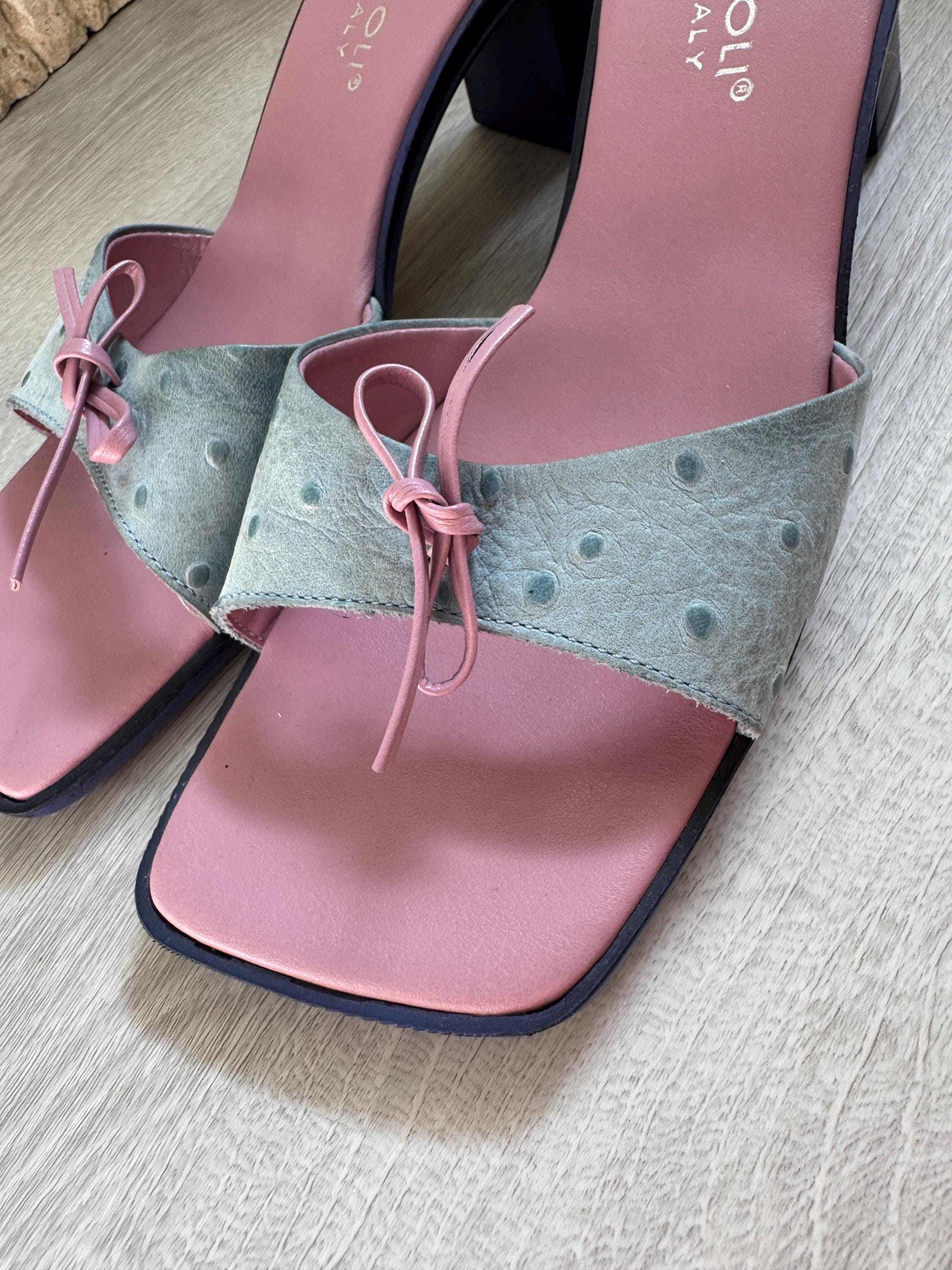 Vintage Made in Italy Mila Paoli Ostrich Leather Kitten Heel Sandals