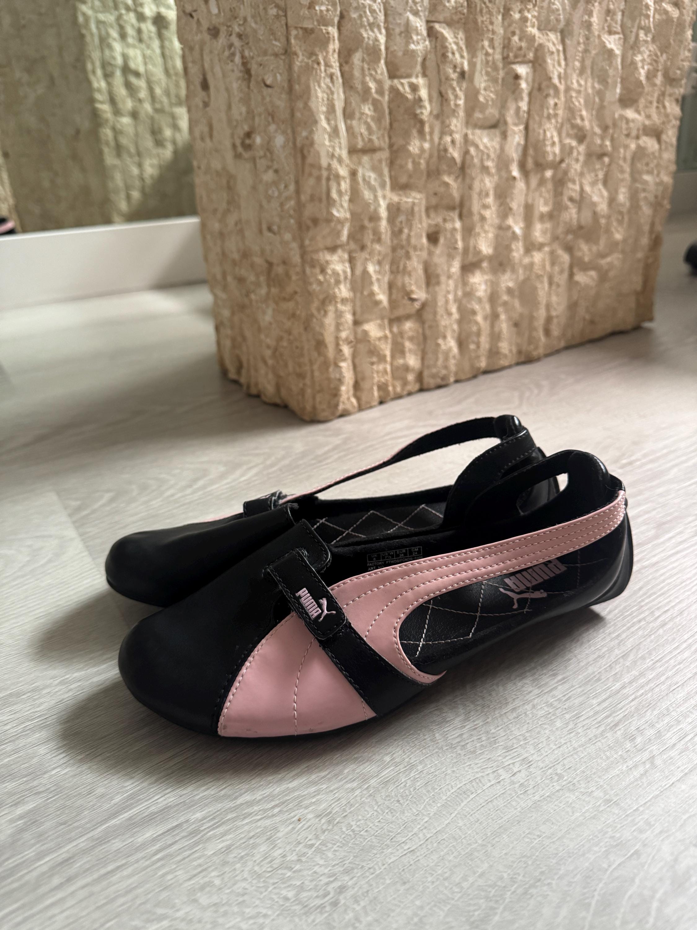 Vintage Puma Pink and Black Speedcat Sporty Flats