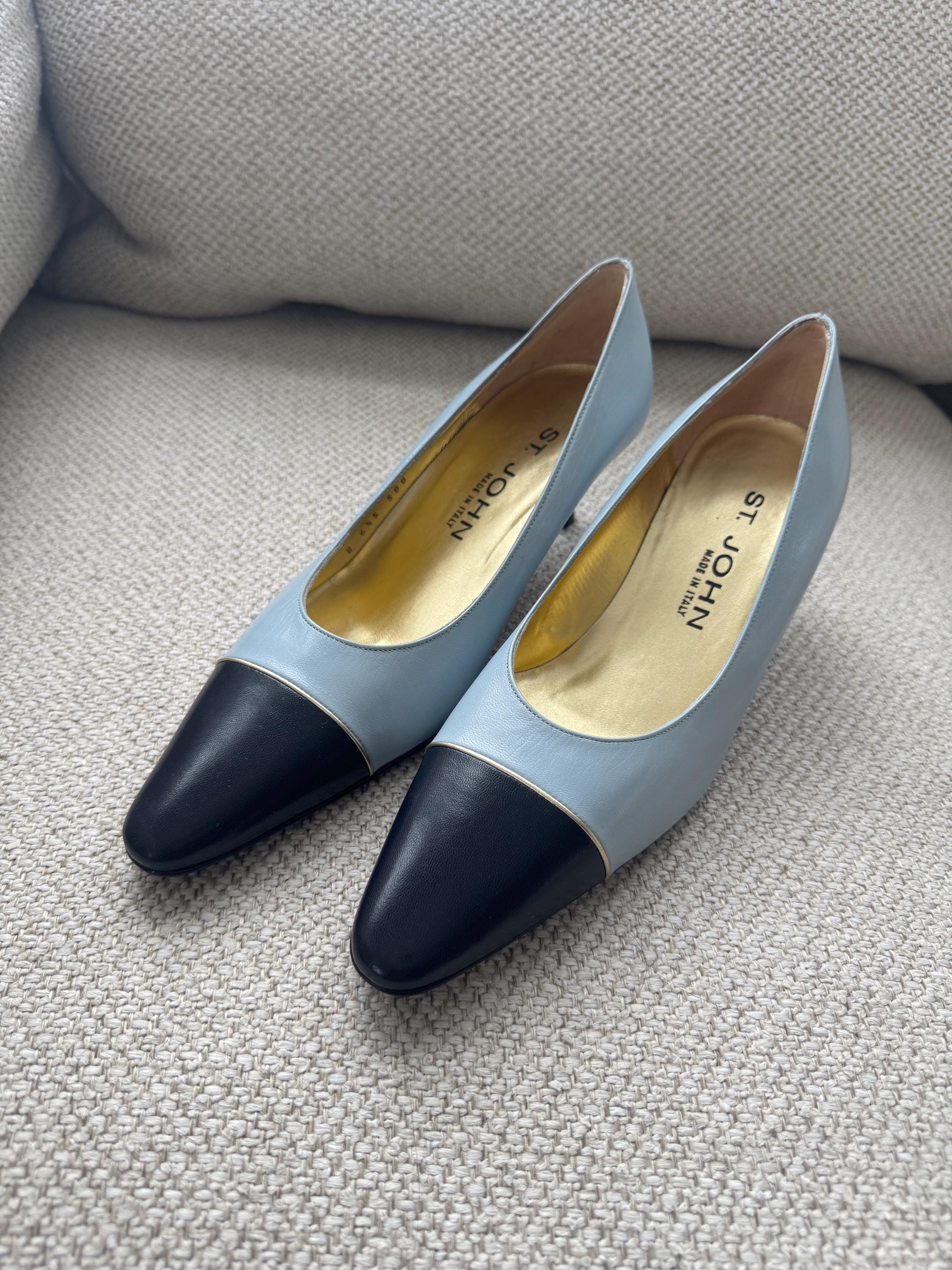 Vintage St. John Two-Tone Blue Leather Heels – Made in Italy – Size 6.5 US
