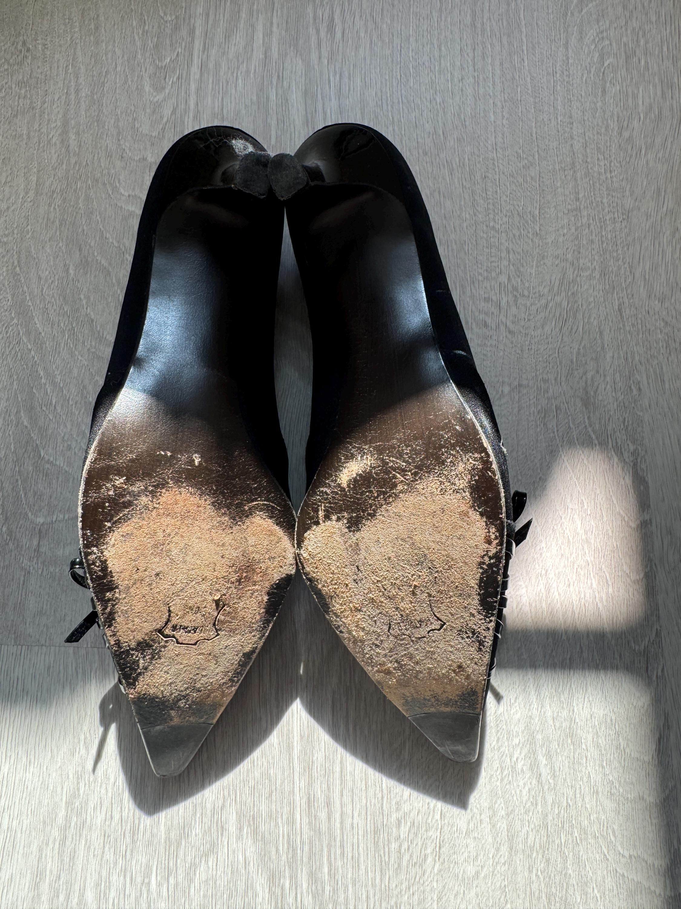 Vintage Stuart Weitzman Black Pointed Toe Heels